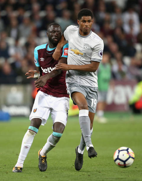 面临着双重 面临着双重