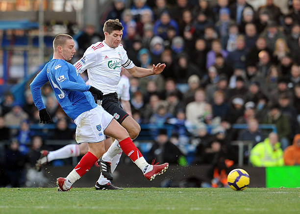 仅充满悬念 仅充满悬念